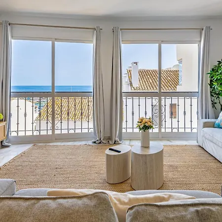 Vacation I Sea Views, 24-7 Security, Parking, Walk To Everything In Luxurious Puerto Banus Apartamento *