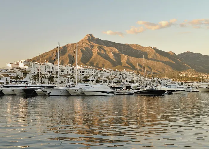 Vacation I Sea Views, 24-7 Security, Parking, Walk To Everything In Luxurious Puerto Banus Marbella