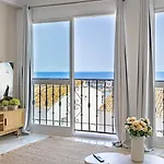 Lägenhet Vacation I Sea Views, 24-7 Security, Parking, Walk To Everything In Luxurious Puerto Banus